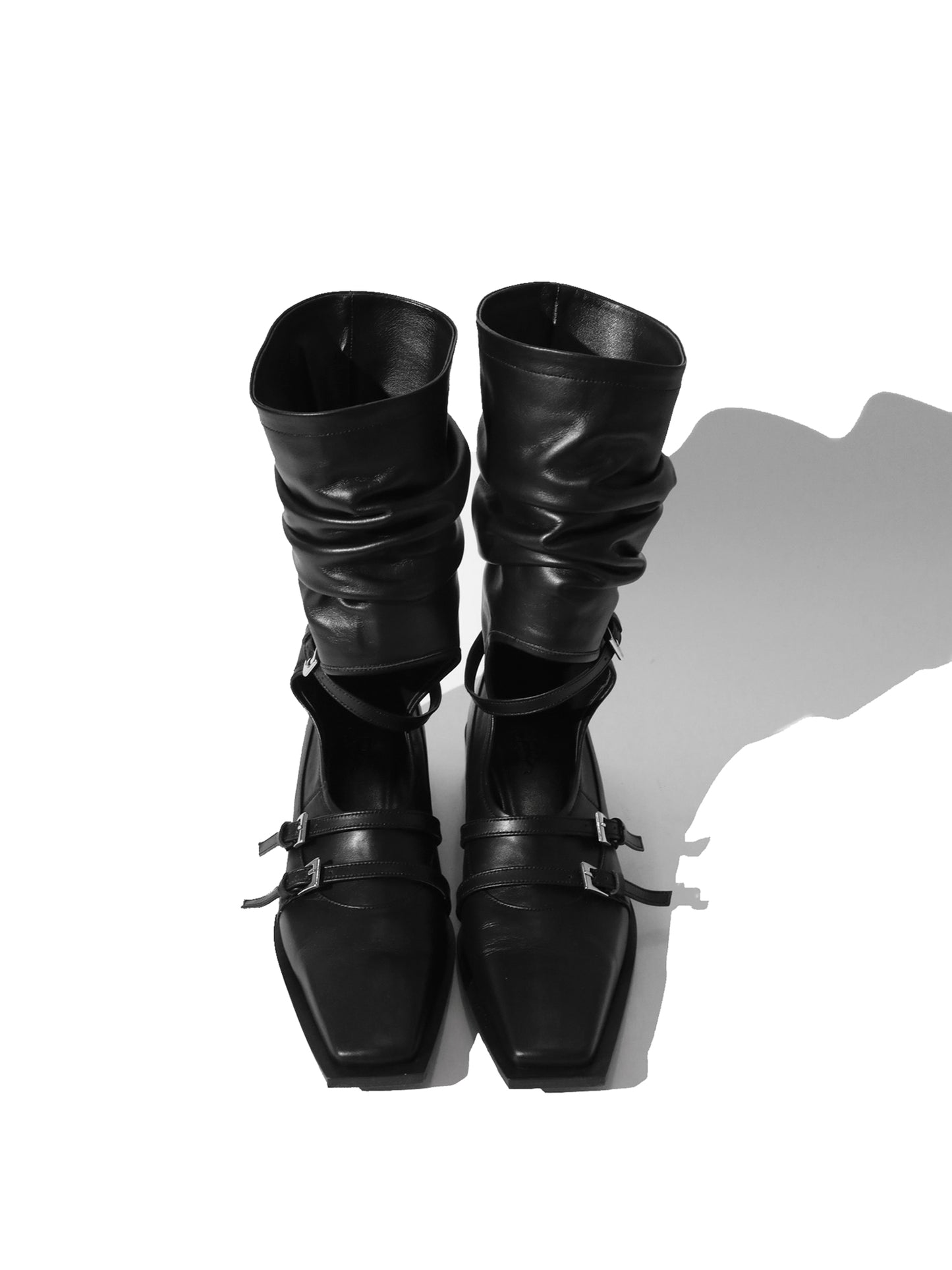 Window Wavy Boots